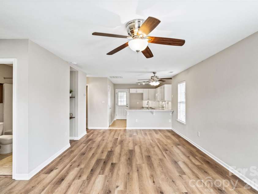 2139 Pavillion Court, Rock Hill, SC 29732.  MLS# CAR4354127, YatesRealty ID 5630. 