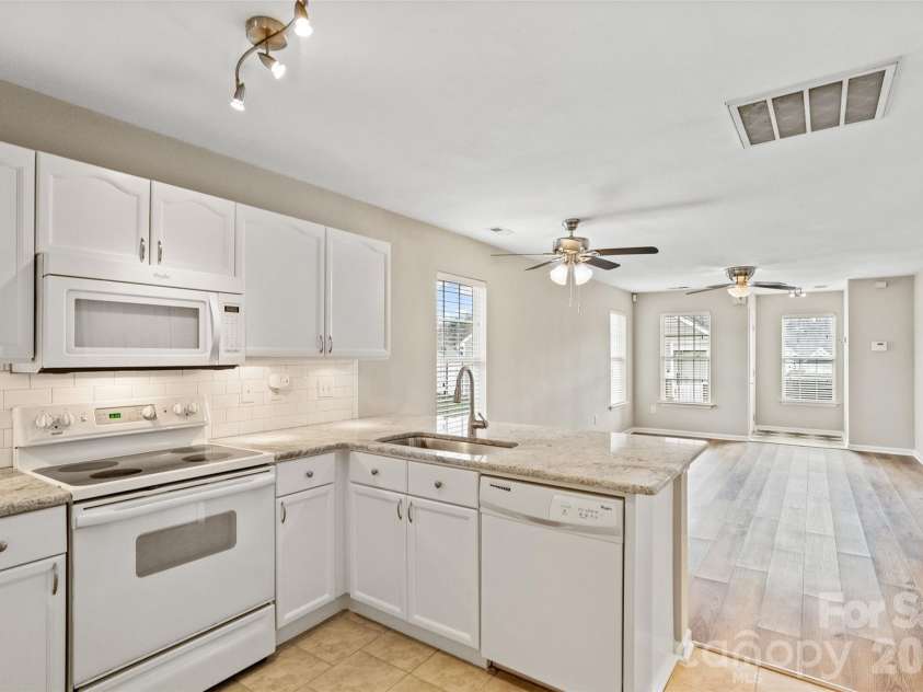2139 Pavillion Court, Rock Hill, SC 29732.  MLS# CAR4354127, YatesRealty ID 5630. 