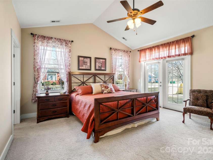 39 Westfield Way, Candler, NC 28715.  MLS# CAR4218073, YatesRealty ID 5630. 