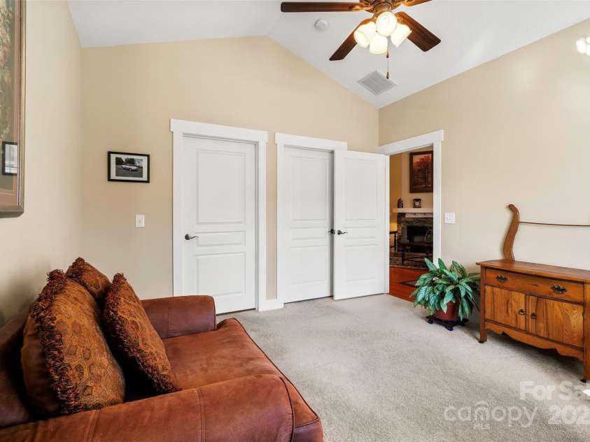 39 Westfield Way, Candler, NC 28715.  MLS# CAR4218073, YatesRealty ID 5630. 