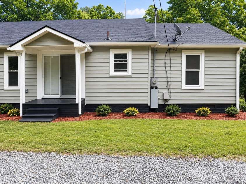 2108 Brantley Road, Kannapolis, NC 28083.  MLS# CAR4432530, YatesRealty ID 56300. Side view