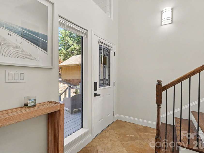 9006 St Croix Lane, Charlotte, NC 28277.  MLS# CAR4433783, YatesRealty ID 56301. 