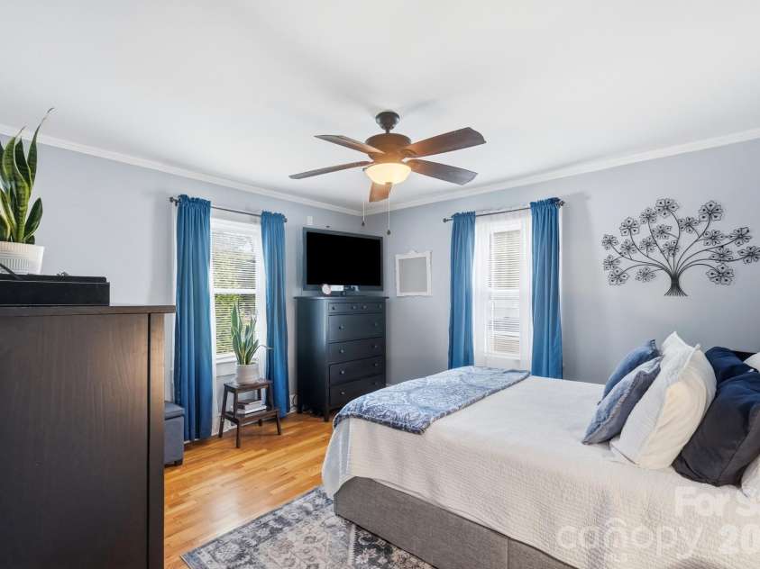705 Deaton Street, Kannapolis, NC 28081.  MLS# CAR4433688, YatesRealty ID 56303. 