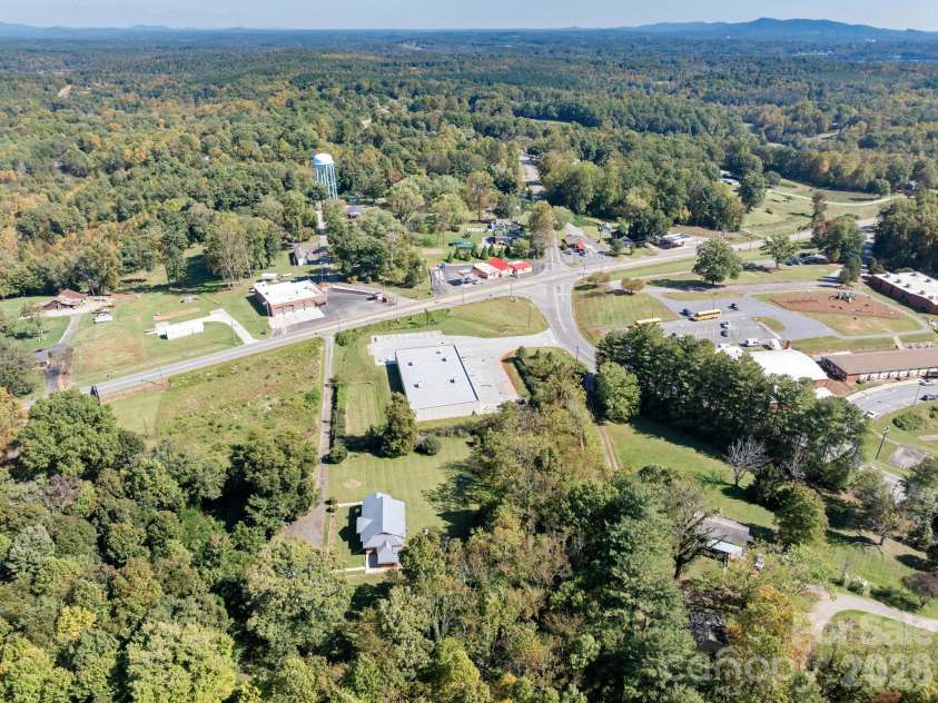 2401 NC 181 Highway, Morganton, NC 28655.  MLS# CAR4433694, YatesRealty ID 56304. 