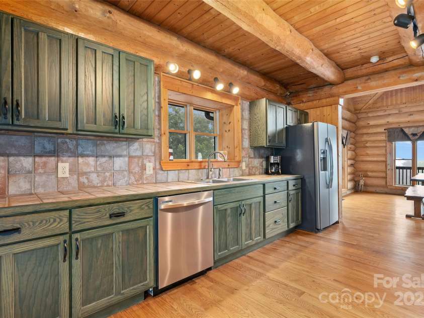 352 Arbra Mountain Way, Bostic, NC 28018.  MLS# CAR4299773, YatesRealty ID 5631. 