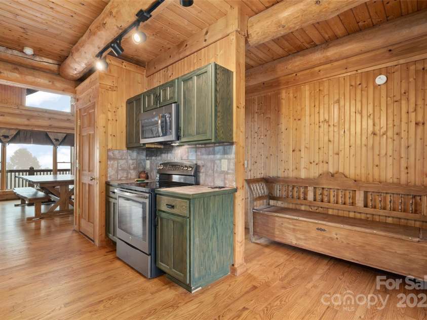 352 Arbra Mountain Way, Bostic, NC 28018.  MLS# CAR4299773, YatesRealty ID 5631. 