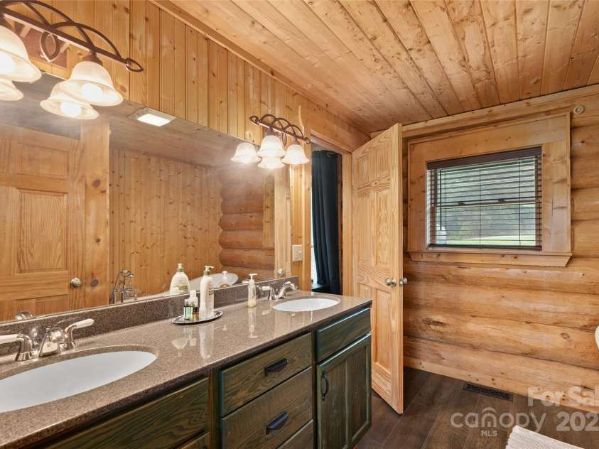 352 Arbra Mountain Way, Bostic, NC 28018.  MLS# CAR4299773, YatesRealty ID 5631. 