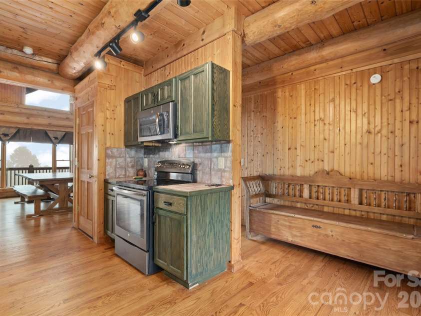352 Arbra Mountain Way, Bostic, NC 28018.  MLS# CAR4299773, YatesRealty ID 5631. 