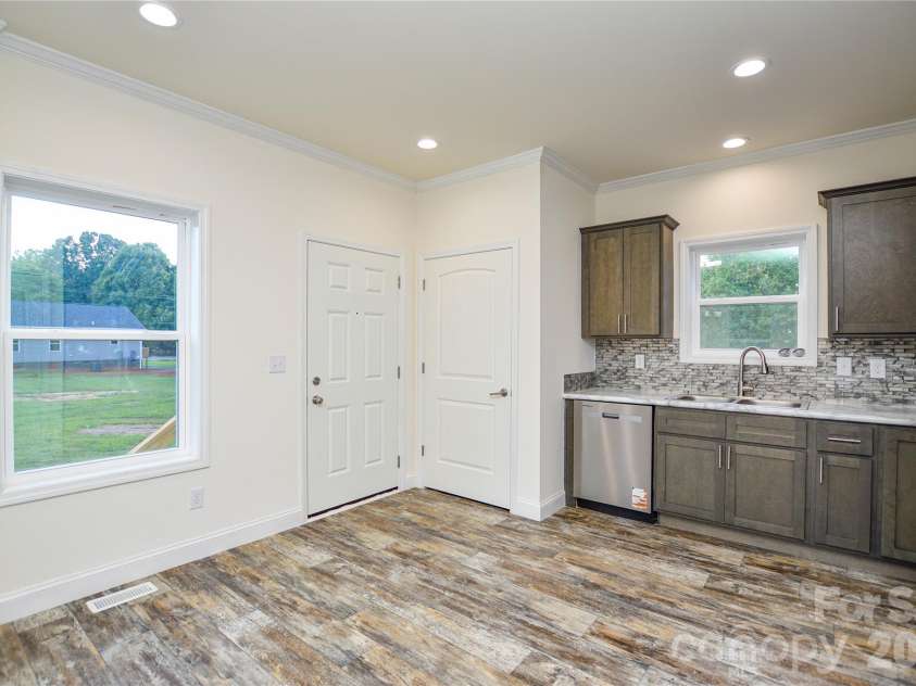 104 Carolyn Road, Salisbury, NC 28147.  MLS# CAR4431828, YatesRealty ID 56312. 