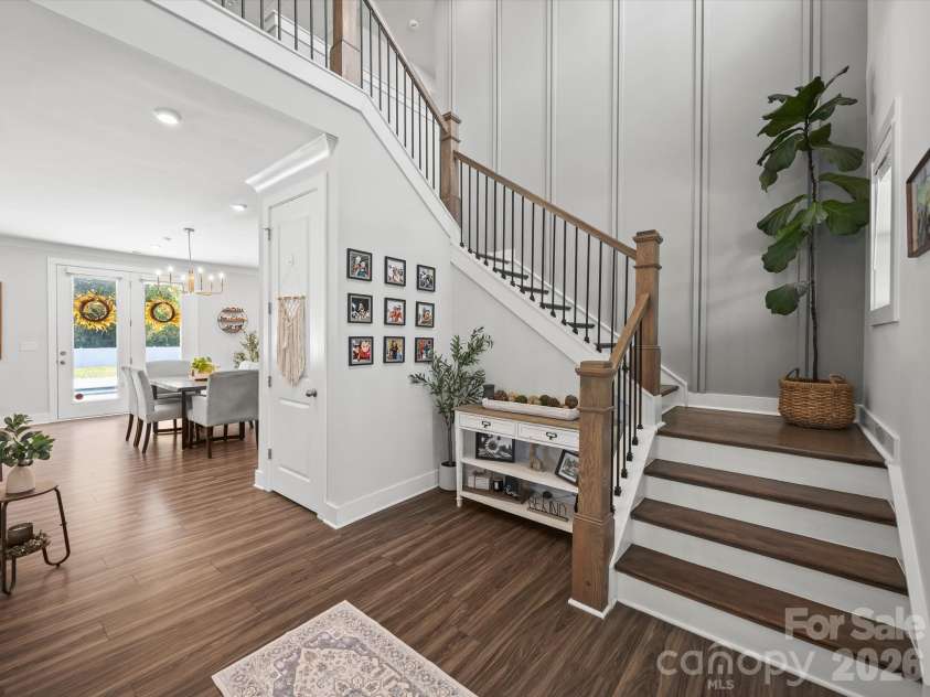 1305 Coppergate Drive, Salisbury, NC 28147.  MLS# CAR4428820, YatesRealty ID 56314. Front entry way