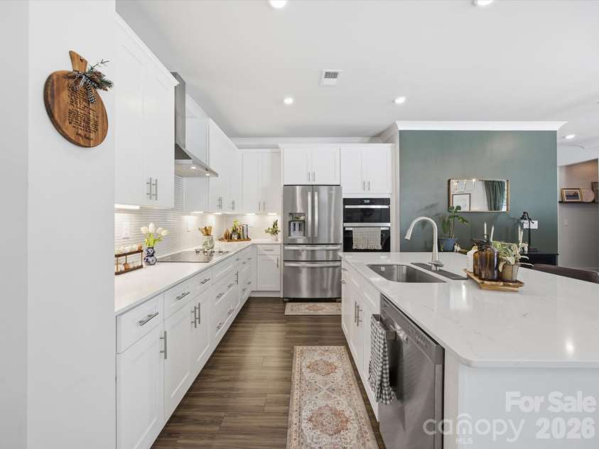 1305 Coppergate Drive, Salisbury, NC 28147.  MLS# CAR4428820, YatesRealty ID 56314. So much space for meal prep!