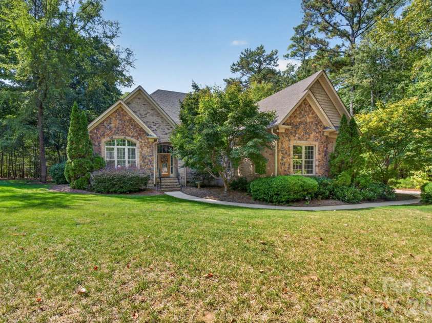 1475 Floral Road, Rock Hill, SC 29732.  MLS# CAR4430098, YatesRealty ID 56315. 