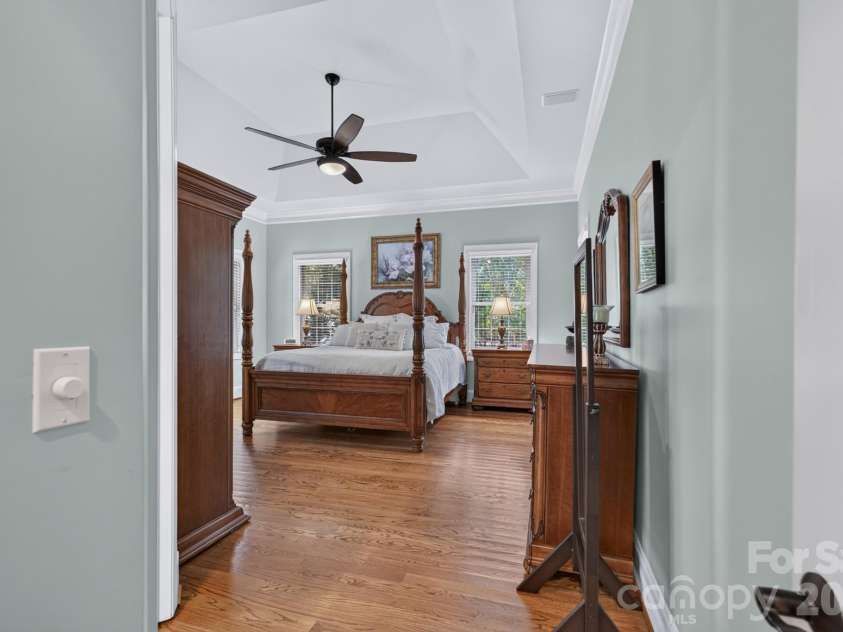 1475 Floral Road, Rock Hill, SC 29732.  MLS# CAR4430098, YatesRealty ID 56315. Primary Bedroom