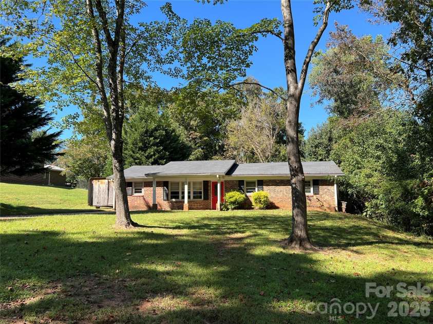 247 Seitz Drive, Forest City, NC 28043.  MLS# CAR4432561, YatesRealty ID 56316. 