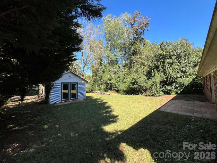 247 Seitz Drive, Forest City, NC 28043.  MLS# CAR4432561, YatesRealty ID 56316. 