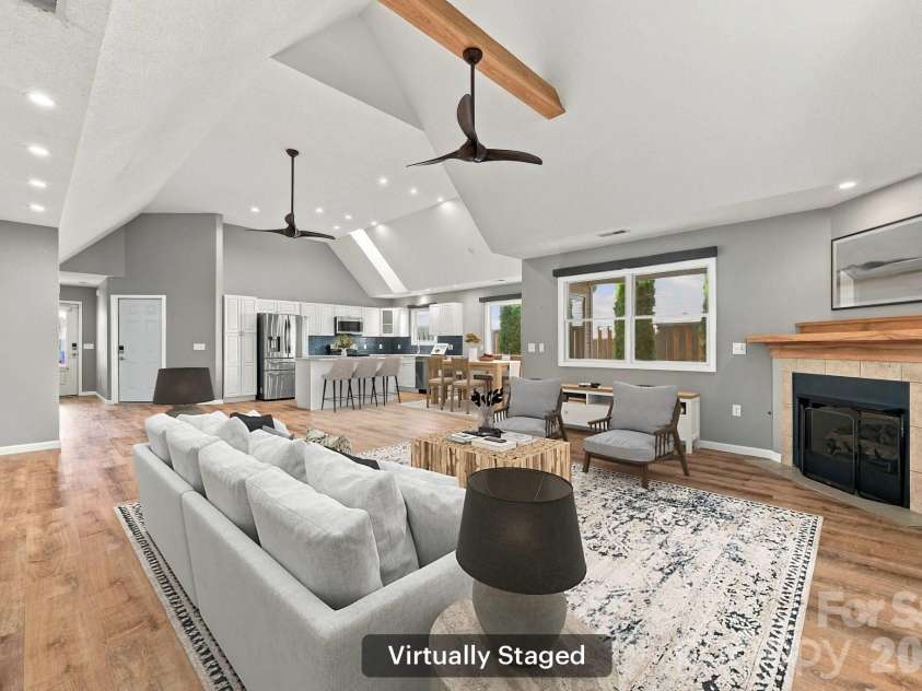 29 Beekeeper Trail, Swannanoa, NC 28778.  MLS# CAR4430763, YatesRealty ID 56319. 
