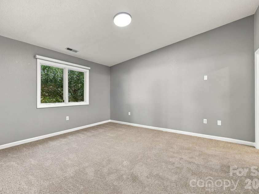 29 Beekeeper Trail, Swannanoa, NC 28778.  MLS# CAR4430763, YatesRealty ID 56319. Primary Bedroom