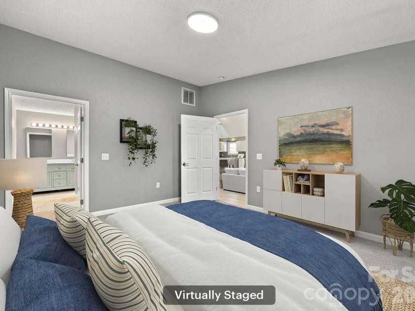 29 Beekeeper Trail, Swannanoa, NC 28778.  MLS# CAR4430763, YatesRealty ID 56319. Primary Bedroom