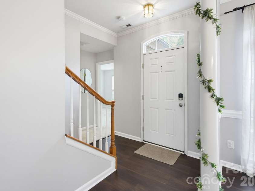 13330 Edgetree Drive, Pineville, NC 28134.  MLS# CAR4427146, YatesRealty ID 56320. 