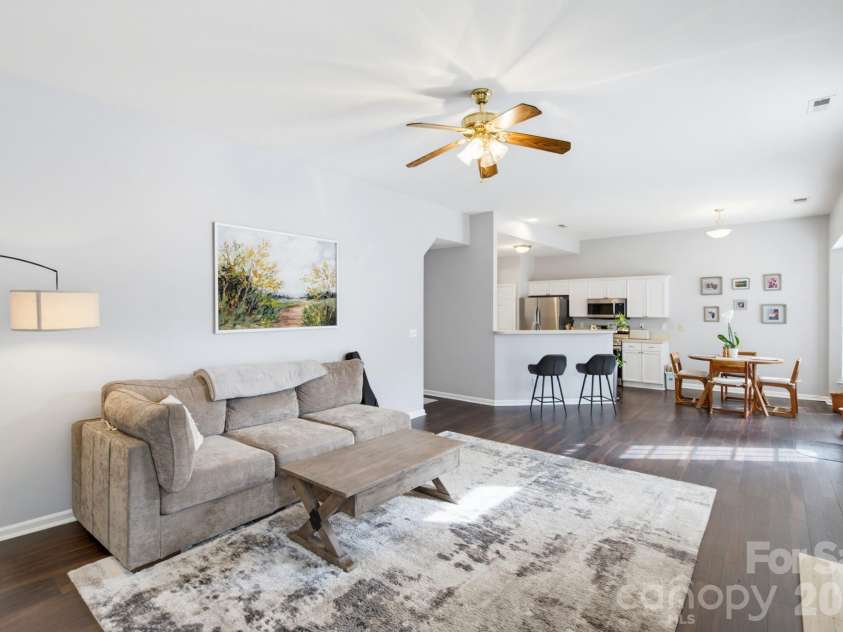 13330 Edgetree Drive, Pineville, NC 28134.  MLS# CAR4427146, YatesRealty ID 56320. 