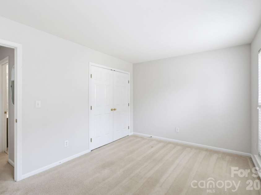 13330 Edgetree Drive, Pineville, NC 28134.  MLS# CAR4427146, YatesRealty ID 56320. 