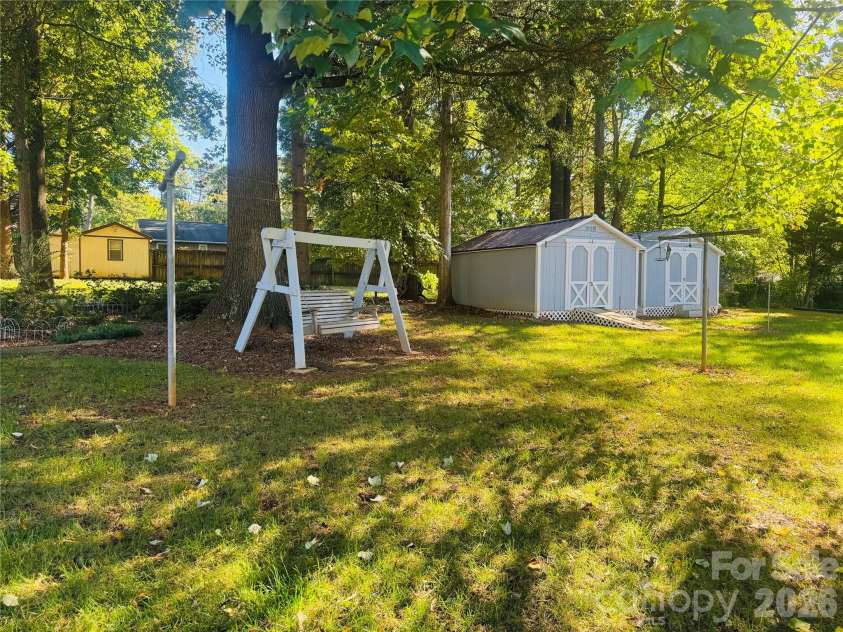 107 Tremont Drive, Salisbury, NC 28147.  MLS# CAR4432662, YatesRealty ID 56323. 