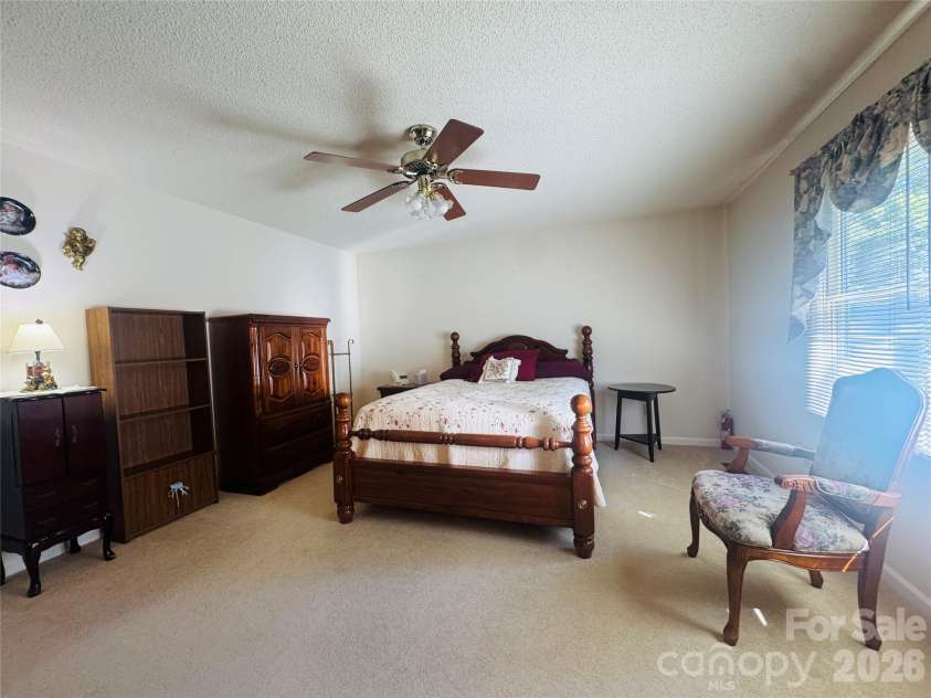 107 Tremont Drive, Salisbury, NC 28147.  MLS# CAR4432662, YatesRealty ID 56323. 