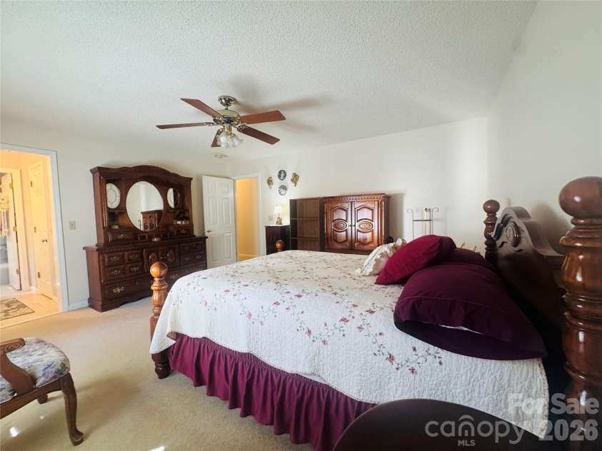 107 Tremont Drive, Salisbury, NC 28147.  MLS# CAR4432662, YatesRealty ID 56323. 