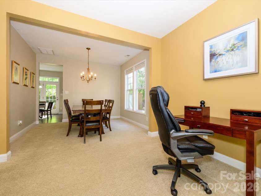 9833 Coatbridge Drive, Charlotte, NC 28269.  MLS# CAR4434113, YatesRealty ID 56325. 