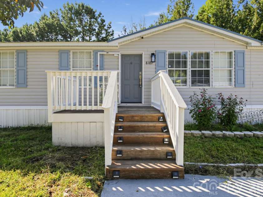 8187 Woodland Drive, Myrtle Beach, SC 29588.  MLS# CAR4430652, YatesRealty ID 56328. 