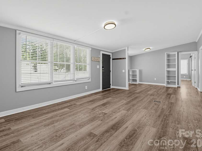 8187 Woodland Drive, Myrtle Beach, SC 29588.  MLS# CAR4430652, YatesRealty ID 56328. 