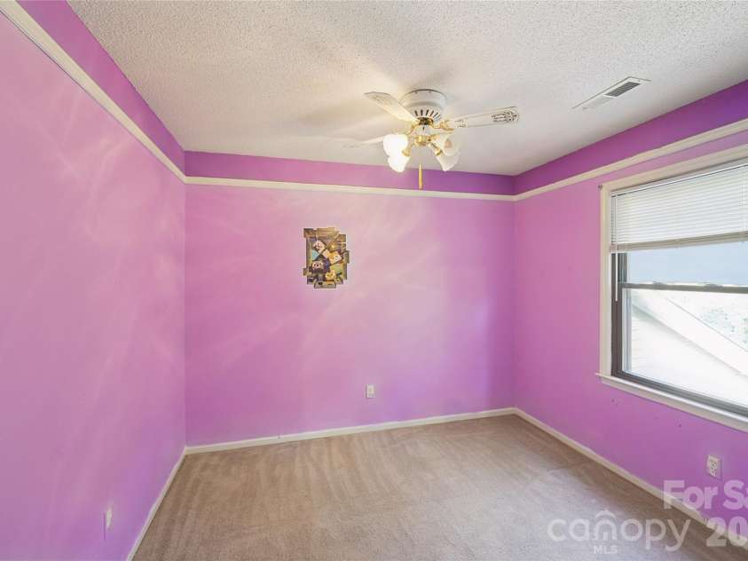 204 Hughey Drive, Gastonia, NC 28056.  MLS# CAR4431223, YatesRealty ID 56329. 