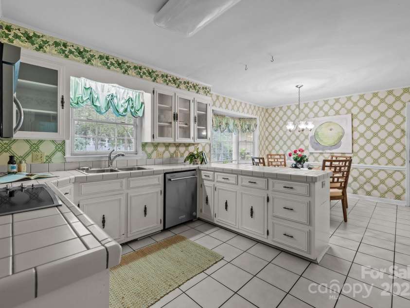 1676 Partridge Circle, Lancaster, SC 29720.  MLS# CAR4244069, YatesRealty ID 5633. 