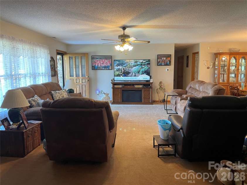3512 Goodson Road, Maiden, NC 28650.  MLS# CAR4434010, YatesRealty ID 56331. 