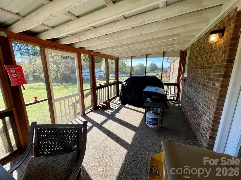 3512 Goodson Road, Maiden, NC 28650.  MLS# CAR4434010, YatesRealty ID 56331. 