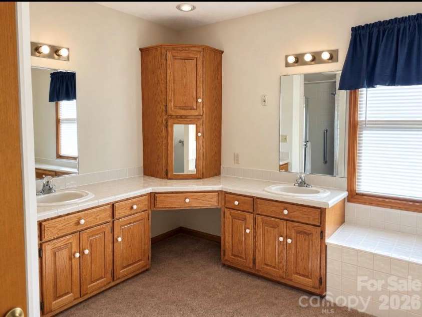 3512 Goodson Road, Maiden, NC 28650.  MLS# CAR4434010, YatesRealty ID 56331. 