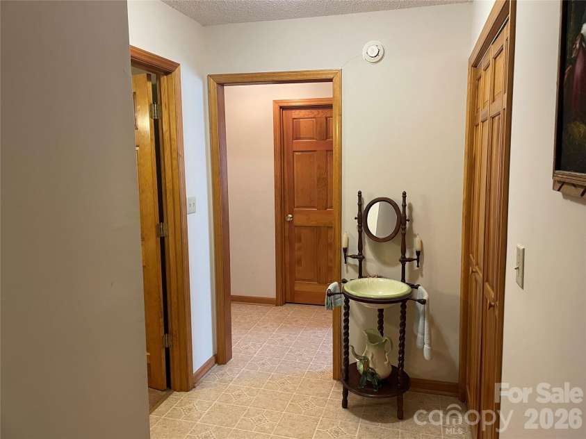 3512 Goodson Road, Maiden, NC 28650.  MLS# CAR4434010, YatesRealty ID 56331. 