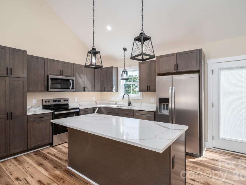 3532 Fallston Road, Shelby, NC 28150.  MLS# CAR4433792, YatesRealty ID 56339. Kitchen