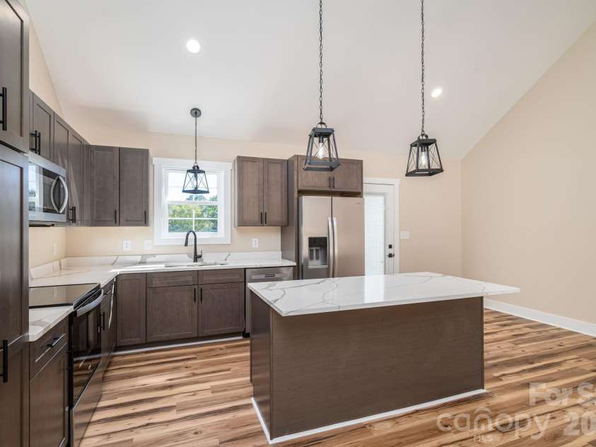 3532 Fallston Road, Shelby, NC 28150.  MLS# CAR4433792, YatesRealty ID 56339. Kitchen