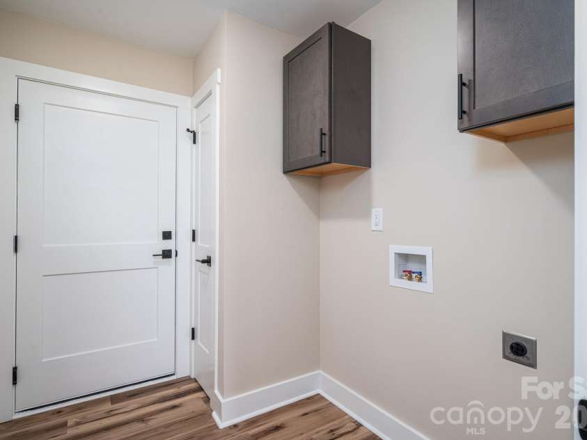 3532 Fallston Road, Shelby, NC 28150.  MLS# CAR4433792, YatesRealty ID 56339. Laundry