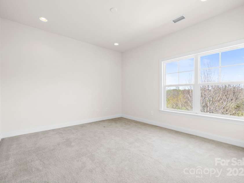 2251 Barrowcliffe Drive, Concord, NC 28027.  MLS# CAR4234536, YatesRealty ID 5634. 