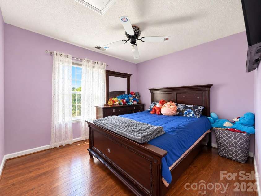 1320 Gretna Green Drive, Charlotte, NC 28217.  MLS# CAR4433954, YatesRealty ID 56345. 