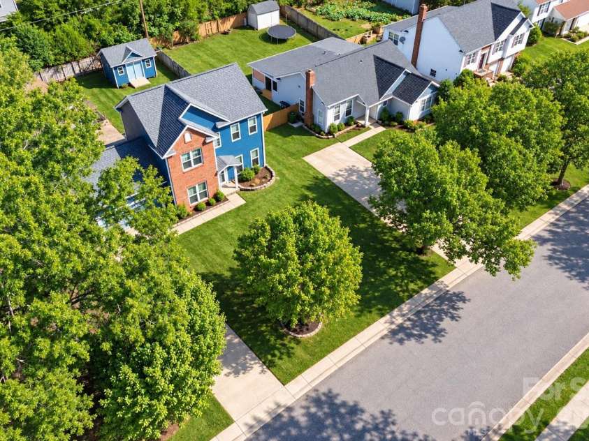 1320 Gretna Green Drive, Charlotte, NC 28217.  MLS# CAR4433954, YatesRealty ID 56345. 