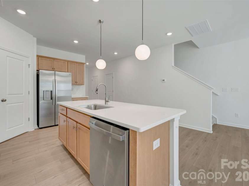 783 Kitfox Drive, Concord, NC 28027.  MLS# CAR4434139, YatesRealty ID 56346. Kitchen