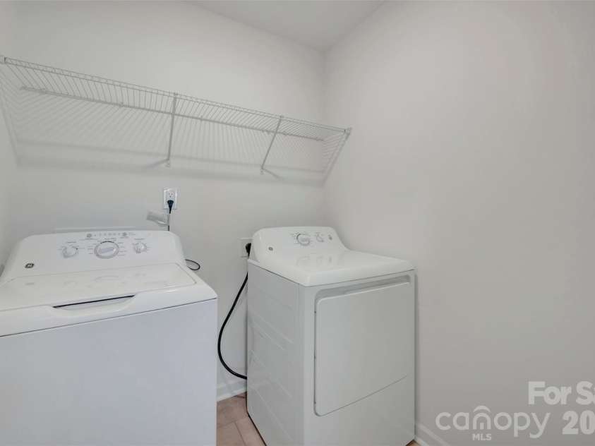 783 Kitfox Drive, Concord, NC 28027.  MLS# CAR4434139, YatesRealty ID 56346. Laundry
