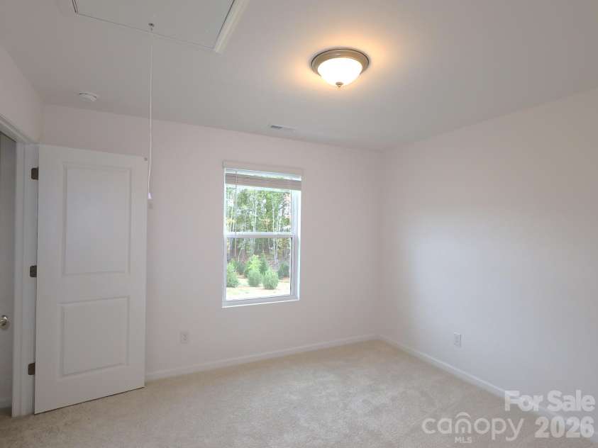 636 Willoughby Park Drive, Monroe, NC 28112.  MLS# CAR4434162, YatesRealty ID 56350. Secondary bedroom
