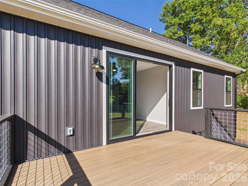 311 Falls Avenue, Granite Falls, NC 28630.  MLS# CAR4434064, YatesRealty ID 56352. 