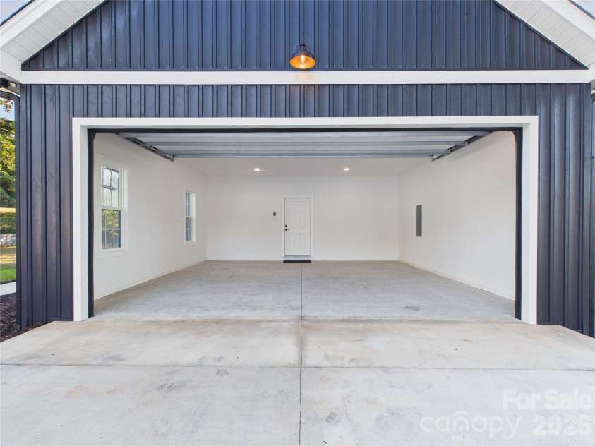 311 Falls Avenue, Granite Falls, NC 28630.  MLS# CAR4434064, YatesRealty ID 56352. 