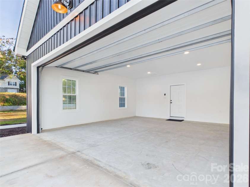 311 Falls Avenue, Granite Falls, NC 28630.  MLS# CAR4434064, YatesRealty ID 56352. 