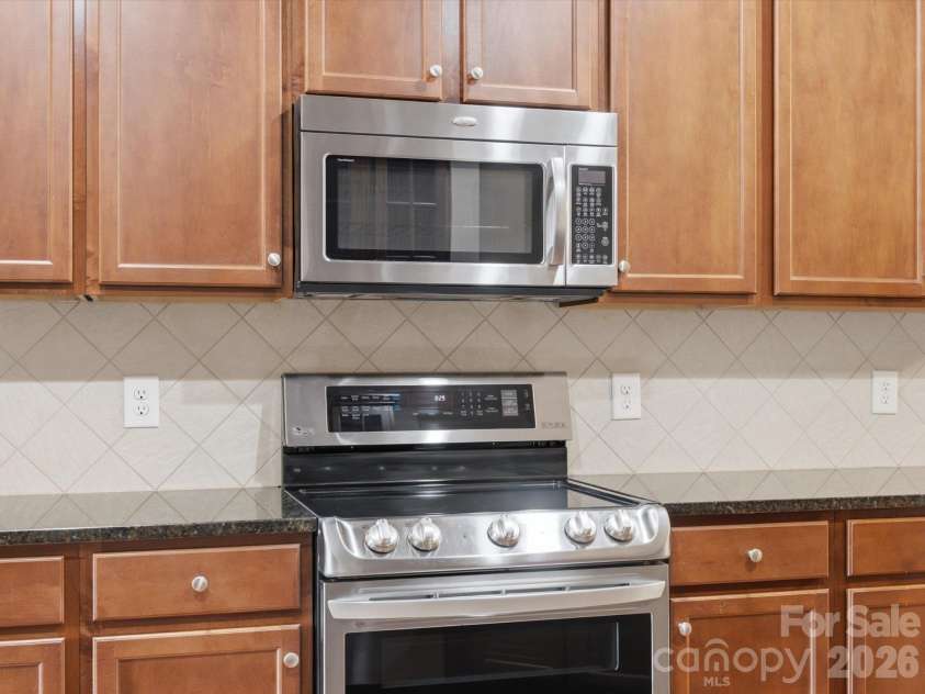 15110 Reminisce Lane, Charlotte, NC 28278.  MLS# CAR4434079, YatesRealty ID 56357. 